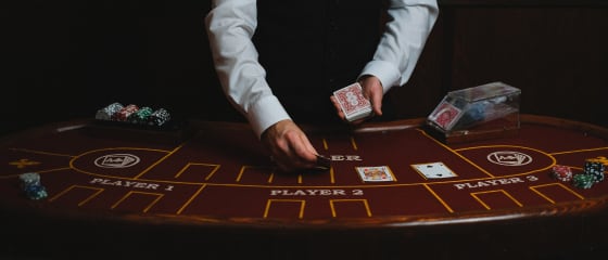 Ako vkladať a vyberať kreditnými kartami v online kasínach